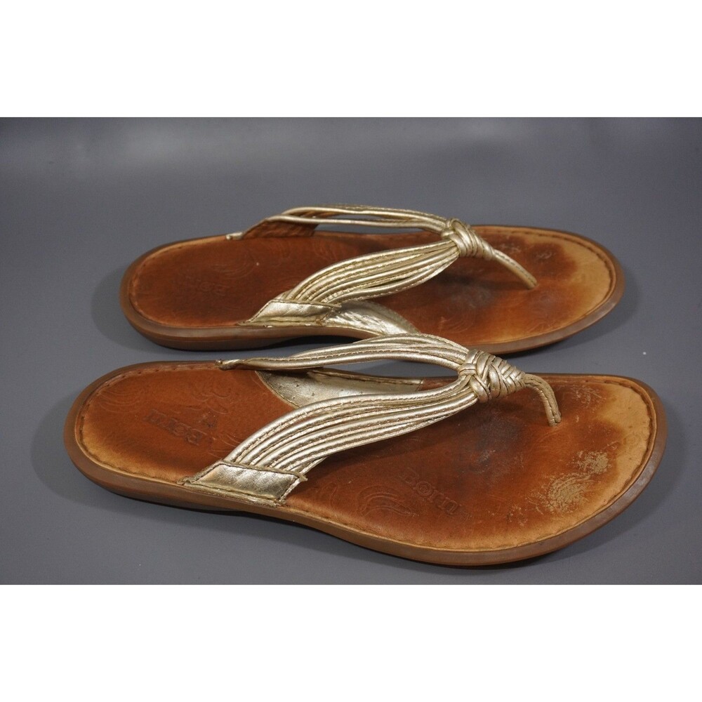 Born Gold Metallic Leather Thong Sandals Flip Flops Womens Size 10 M